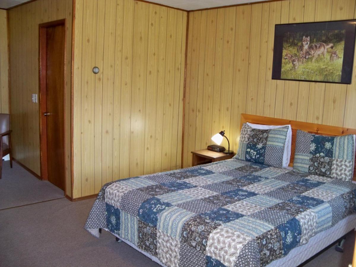 Stardust Motel Haines Junction Eksteriør bilde